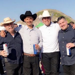 Meet your Posher, Javier